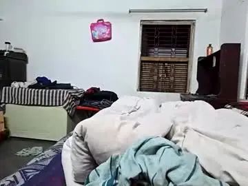 Gay sex chat with manikcard - camgaychat.com - Britain