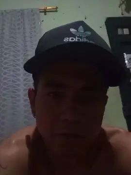 Gay sex chat with SasantiLva - camgaychat.com