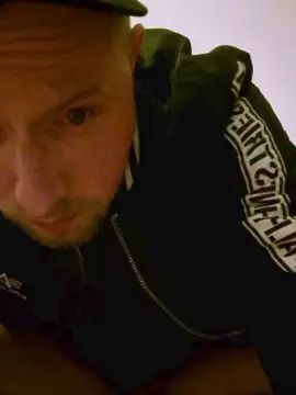 Gay sex chat with In_Gear_1988 - camgaychat.com - Germany