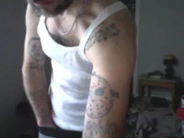 Gay sex chat with Theangryaxxbeav - camgaychat.com - Britain