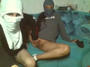 Gay sex chat with km420xxx - camgaychat.com - Britain