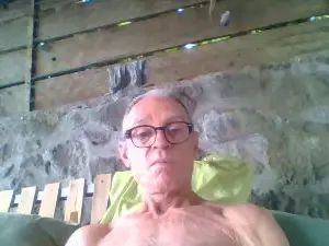 Gay sex chat with jeange357 - camgaychat.com - Britain