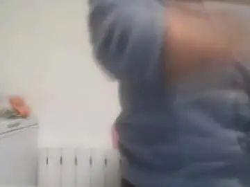 Gay sex chat with sergiooruiz - camgaychat.com - Britain