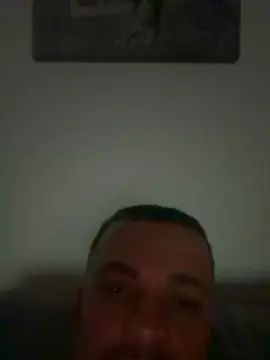 Gay sex chat with TippermanV6 - camgaychat.com - Britain