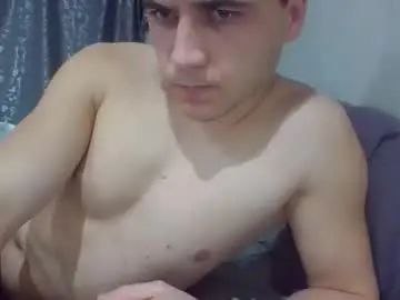 Gay sex chat with den4ik_sport - camgaychat.com - Britain