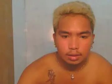 Gay sex chat with shunks_hottie - camgaychat.com - Britain