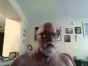 Gay sex chat with harry3561 - camgaychat.com - Britain