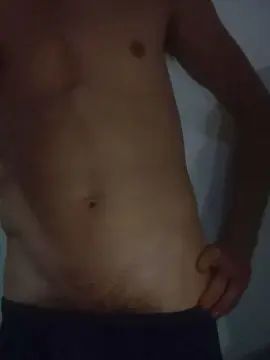 Gay sex chat with bomber_man - camgaychat.com - Britain