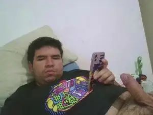 Gay sex chat with 18cm77 - camgaychat.com - Spain