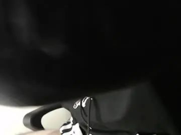 Gay sex chat with teylor_777 - camgaychat.com - Britain