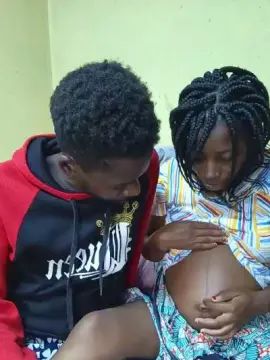 Gay sex chat with RealSLIM_COUPLE - camgaychat.com - Portugal