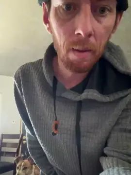 Gay sex chat with TxVoyeurCouple - camgaychat.com - Britain