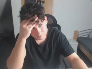 Gay sex chat with erdbersmothi - camgaychat.com - Germany