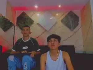 Gay sex chat with Andrew_stv - camgaychat.com - Britain