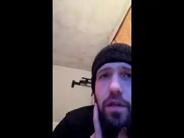 Gay sex chat with majorsalex52 - camgaychat.com - Britain