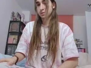 Gay sex chat with slimthickhot - camgaychat.com - Britain