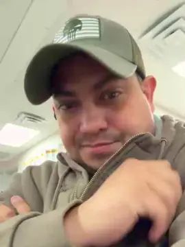 Gay sex chat with 3lcham0 - camgaychat.com - Spain