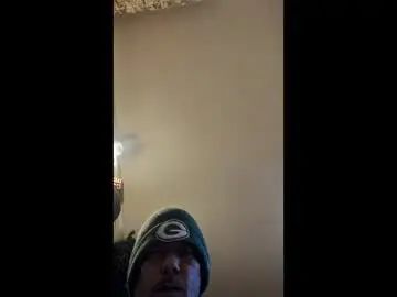 Gay sex chat with lightlsvgs702 - camgaychat.com - Britain