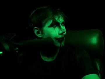 Gay sex chat with xplasticbludx - camgaychat.com - Britain