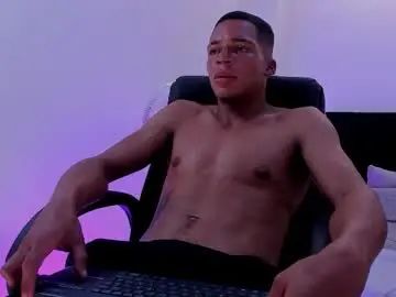 Gay sex chat with brad_damon - camgaychat.com - Britain