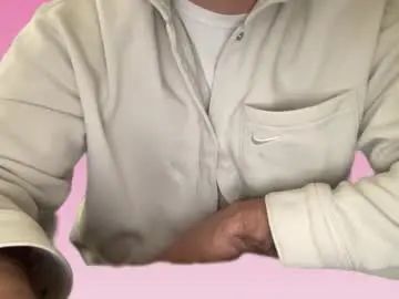 Gay sex chat with bigl02333 - camgaychat.com - Britain