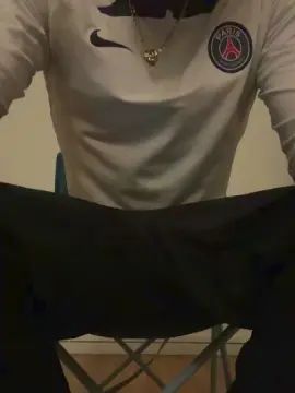 Gay sex chat with benji488 - camgaychat.com - France