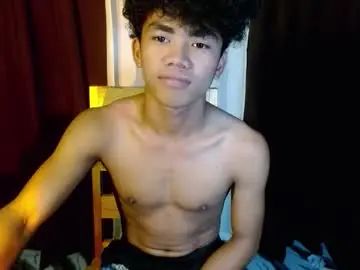 Gay sex chat with urboyvenz - camgaychat.com - Britain