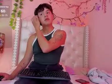 Gay sex chat with liam_scoot_ - camgaychat.com - Spain