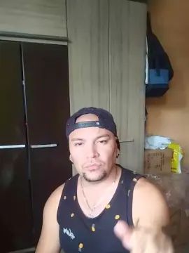 Gay sex chat with calientegay6 - camgaychat.com - Spain