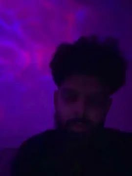 Gay sex chat with Samsung779 - camgaychat.com - Britain