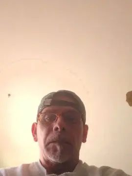 Gay sex chat with Older77 - camgaychat.com - Britain