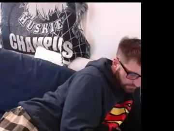 Gay sex chat with sexyhungdilf - camgaychat.com - Britain