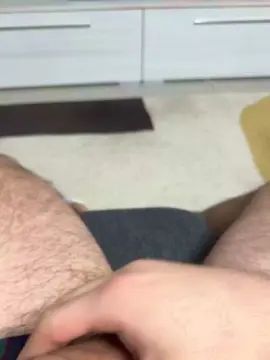 Gay sex chat with peppepiedi89 - camgaychat.com - Italy