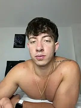 Gay sex chat with sean_brownx - camgaychat.com - Spain
