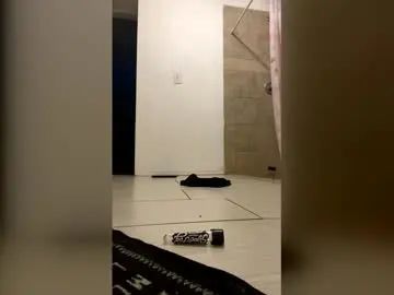 Gay sex chat with edelgadohernandez01 - camgaychat.com - Britain