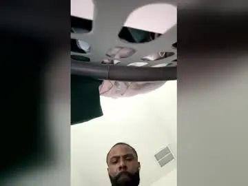 Gay sex chat with heiirlawrence - camgaychat.com - Britain