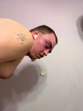 Gay sex chat with Dickdemon4203 - camgaychat.com - Britain