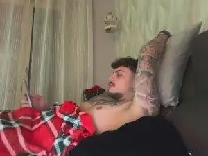 Gay sex chat with cr200_xxx - camgaychat.com - Italy