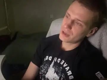 Gay sex chat with arnolngang - camgaychat.com - Russia