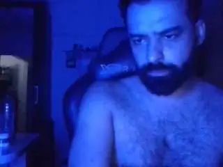 Gay sex chat with enricomilano - camgaychat.com