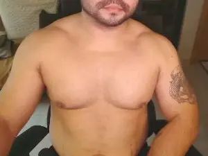Gay sex chat with nipple_cub - camgaychat.com - Britain