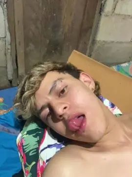 Gay sex chat with Zayn1820 - camgaychat.com - Armenia