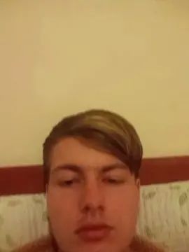 Gay sex chat with fragl7kX - camgaychat.com - Britain