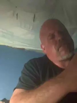 Gay sex chat with Kingmav4 - camgaychat.com - Britain