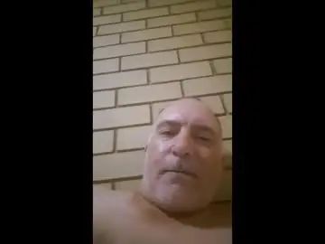 Gay sex chat with nathyfans420 - camgaychat.com - Britain