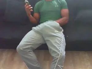 Gay sex chat with chikoskro - camgaychat.com - Spain