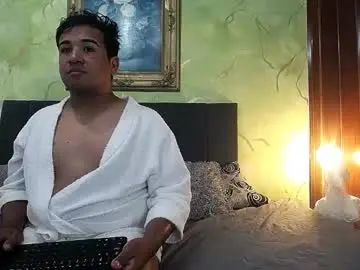 Gay sex chat with lunar_shade - camgaychat.com - Britain