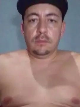 Gay sex chat with Tougholiv - camgaychat.com - Portugal