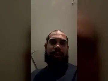 Gay sex chat with latino_pp2 - camgaychat.com - Britain