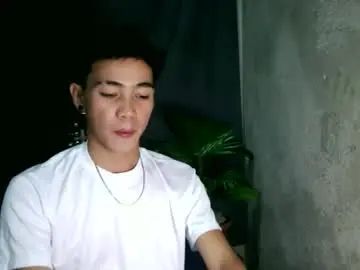 Gay sex chat with billycute_horhy888 - camgaychat.com - Britain